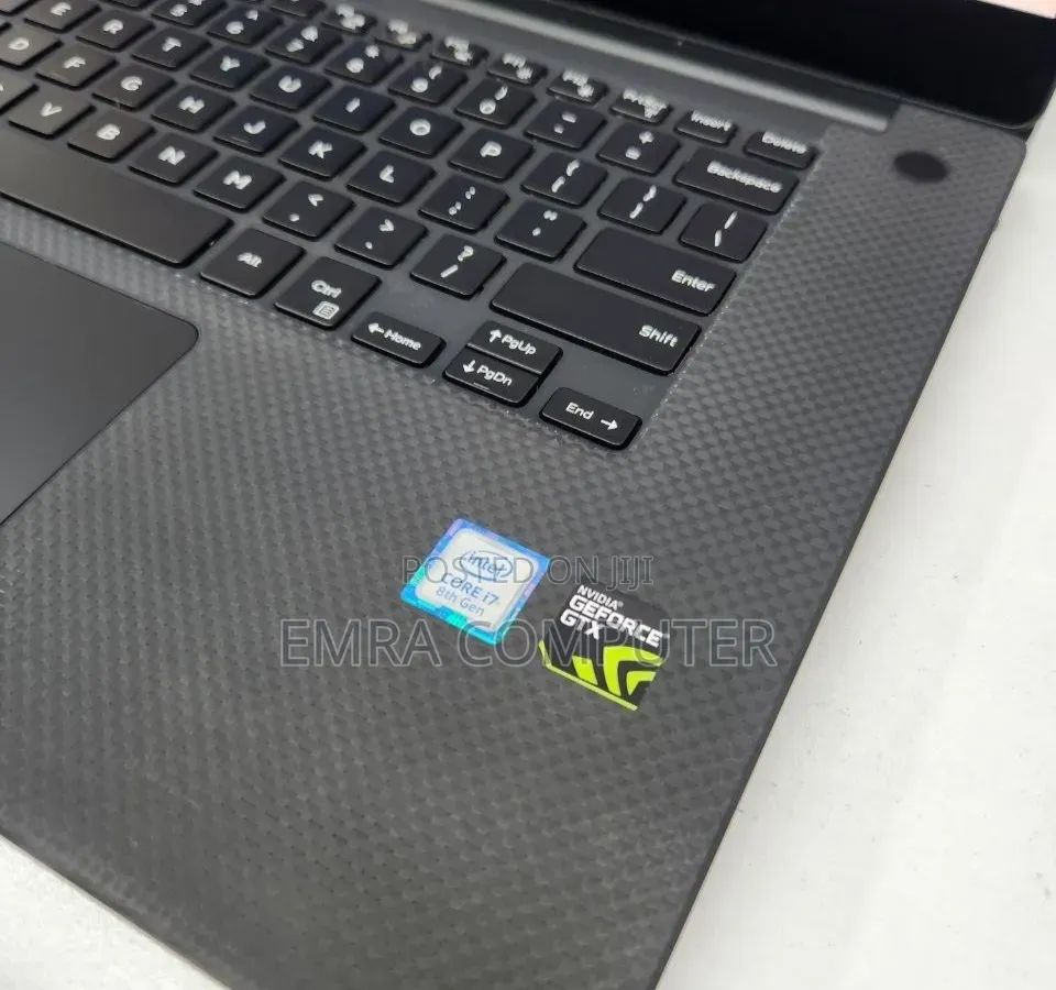 New Laptop Dell 16GB Intel Core i7 SSD 512GB
