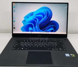 New Laptop Dell 16GB Intel Core i7 SSD 512GB