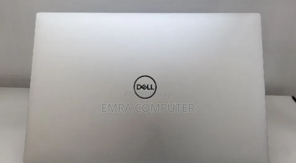 New Laptop Dell 16GB Intel Core i7 SSD 512GB