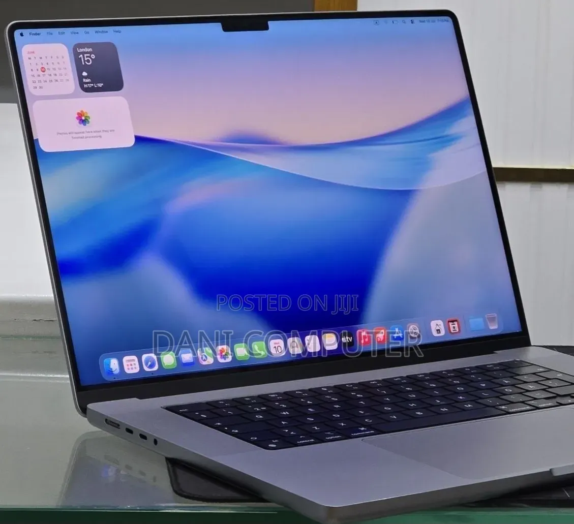 New Laptop Apple MacBook Pro 2021 M1 Max 32GB Apple M1 Pro SSD 1T