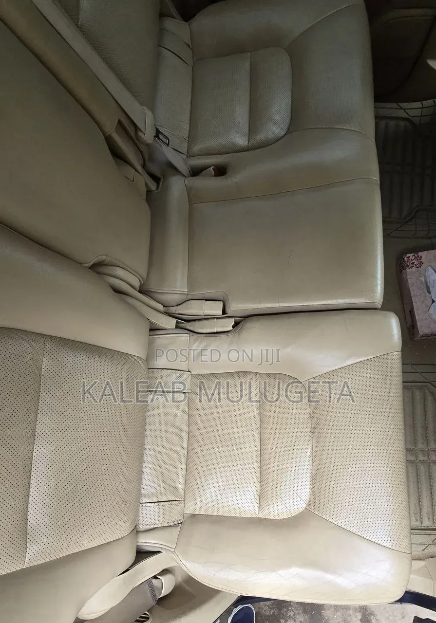 Toyota Land Cruiser 2017 Blue
