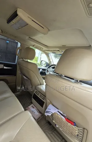 Toyota Land Cruiser 2017 Blue