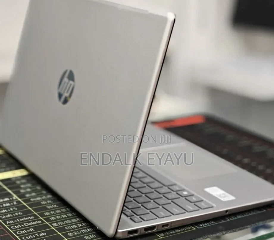New Laptop HP 16GB Intel Core i7 SSD 512GB