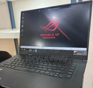 New Laptop Asus ROG Zephyrus G15 16GB AMD Ryzen 9 SSD 512GB