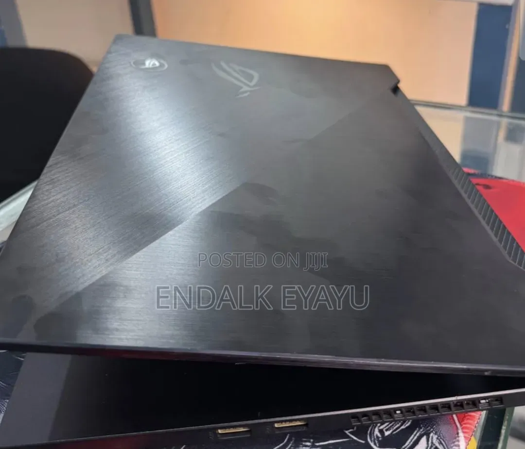 New Laptop Asus ROG Zephyrus G15 16GB AMD Ryzen 9 SSD 512GB