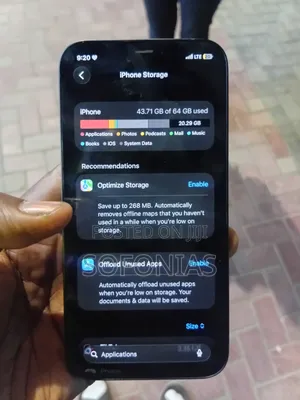 Apple iPhone 12 64 GB Black