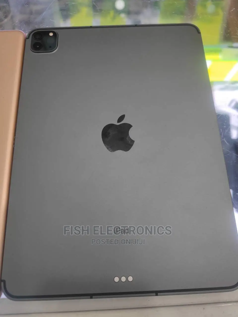 Apple iPad Pro GB Black