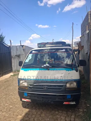 Toyota Lite-Ace 2001 White