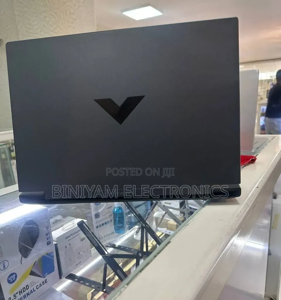 New Laptop HP Victus 15 16GB Intel Core i5 SSD 512GB