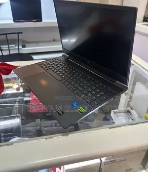 New Laptop HP Victus 15 16GB Intel Core i5 SSD 512GB