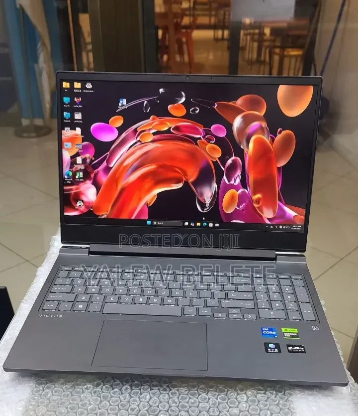 New Laptop HP Victus 16 16GB Intel Core i7 SSD 1T