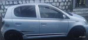 Toyota Vitz 2004 Silver