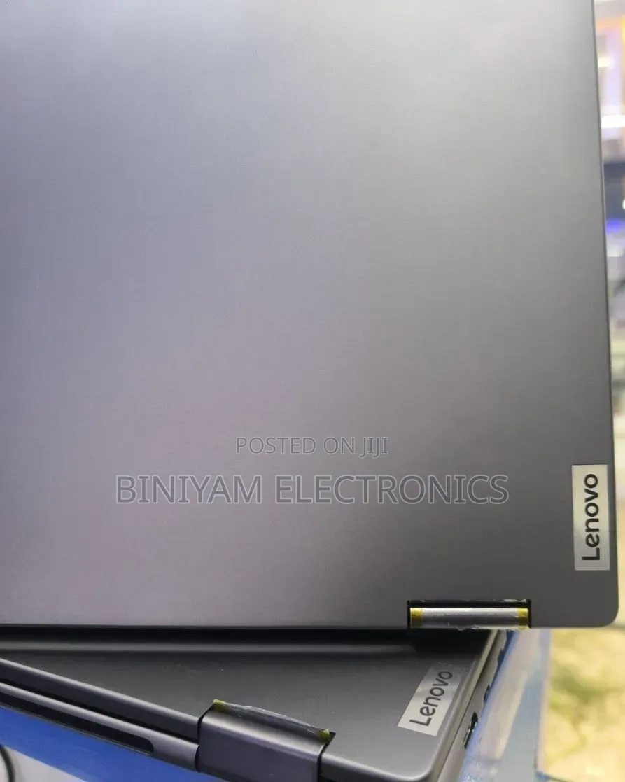 New Laptop Lenovo ThinkPad Yoga 16GB Intel Core Ultra 7 SSD 512GB