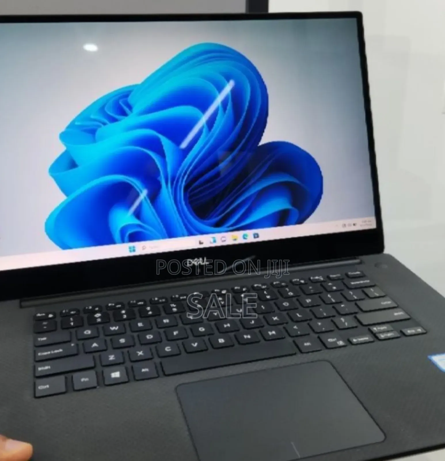 New Laptop Dell XPS 15 16GB Intel Core i7 SSD 512GB