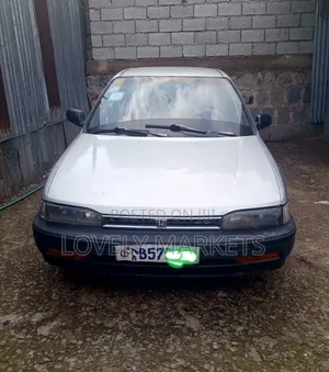 Honda Accord 1992 Silver