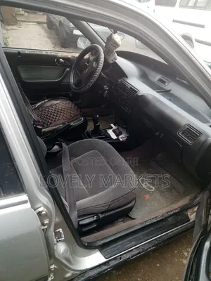 Honda Accord 1992 Silver