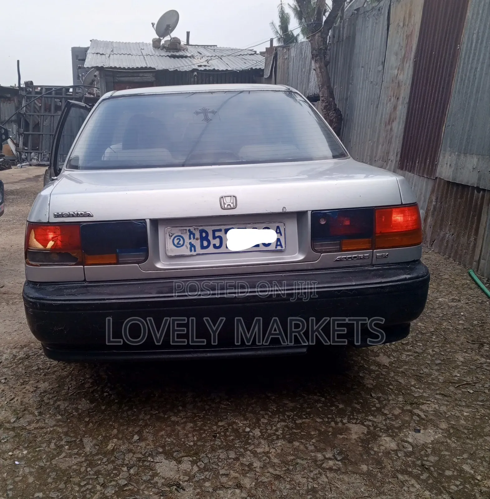Honda Accord 1992 Silver