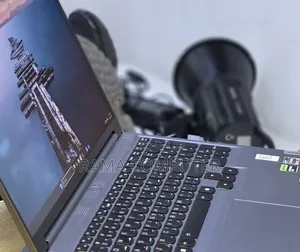 New Laptop Lenovo Legion 5 16GB AMD Ryzen 7 SSD 1T