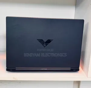 New Laptop HP Victus 15 12GB AMD Ryzen 5 SSD 512GB
