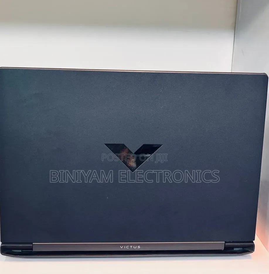 New Laptop HP Victus 15 12GB AMD Ryzen 5 SSD 512GB