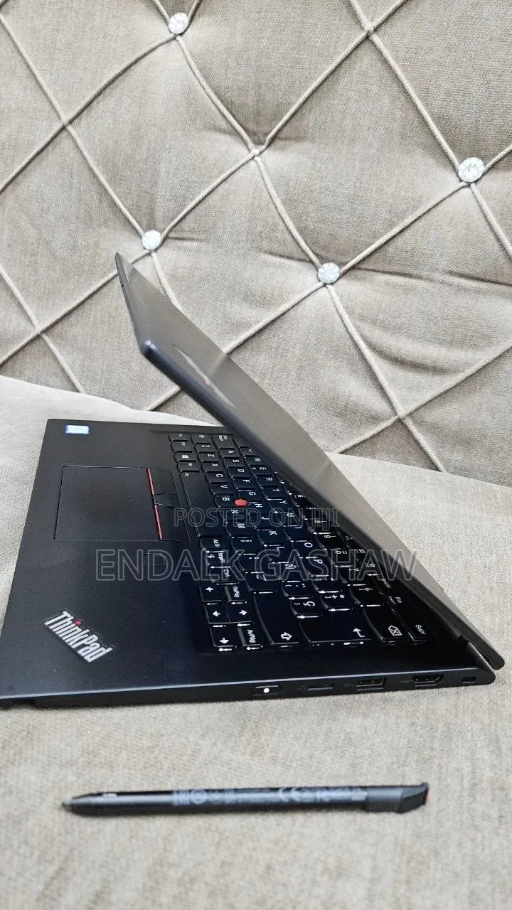 New Laptop Lenovo ThinkPad X390 16GB Intel Core i7 SSD 512GB