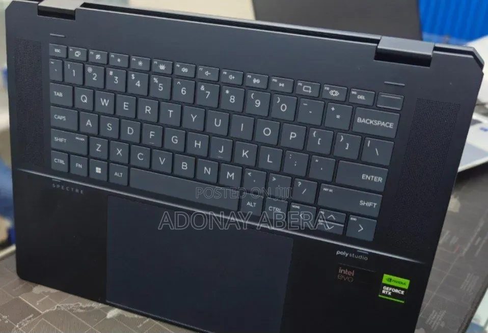 New Laptop HP 32GB Intel Core Ultra 7 SSD 1T