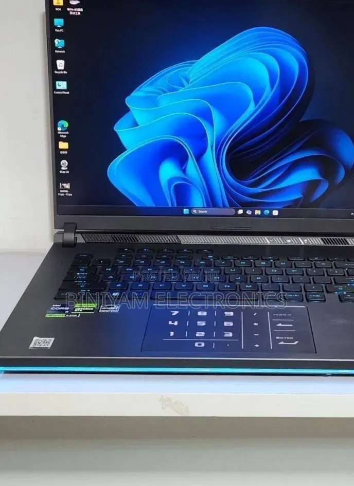 New Laptop Asus ROG Strix G16 G614 16GB Intel Core i9 SSD 1T
