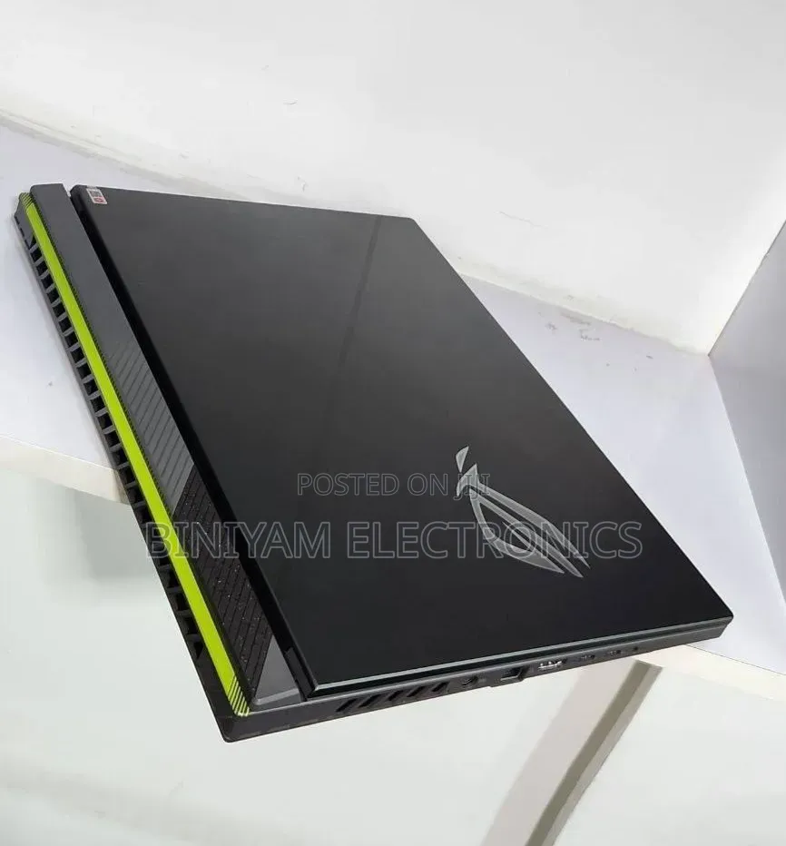New Laptop Asus ROG Strix G16 G614 16GB Intel Core i9 SSD 1T