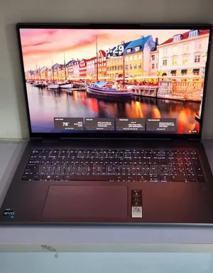 New Laptop Lenovo Yoga 7i 16GB Intel Core i7 SSD 512GB