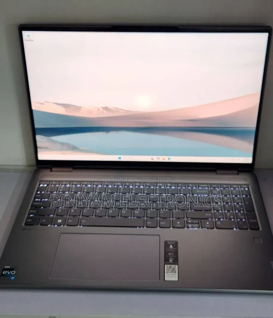New Laptop Lenovo Yoga 7i 16GB Intel Core i7 SSD 512GB
