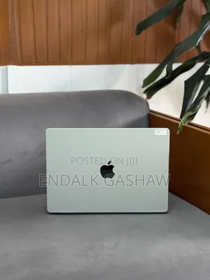 New Laptop Apple MacBook Pro 2021 M1 16GB Apple M1 SSD 512GB