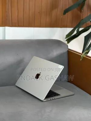 New Laptop Apple MacBook Pro 2021 M1 16GB Apple M1 SSD 512GB