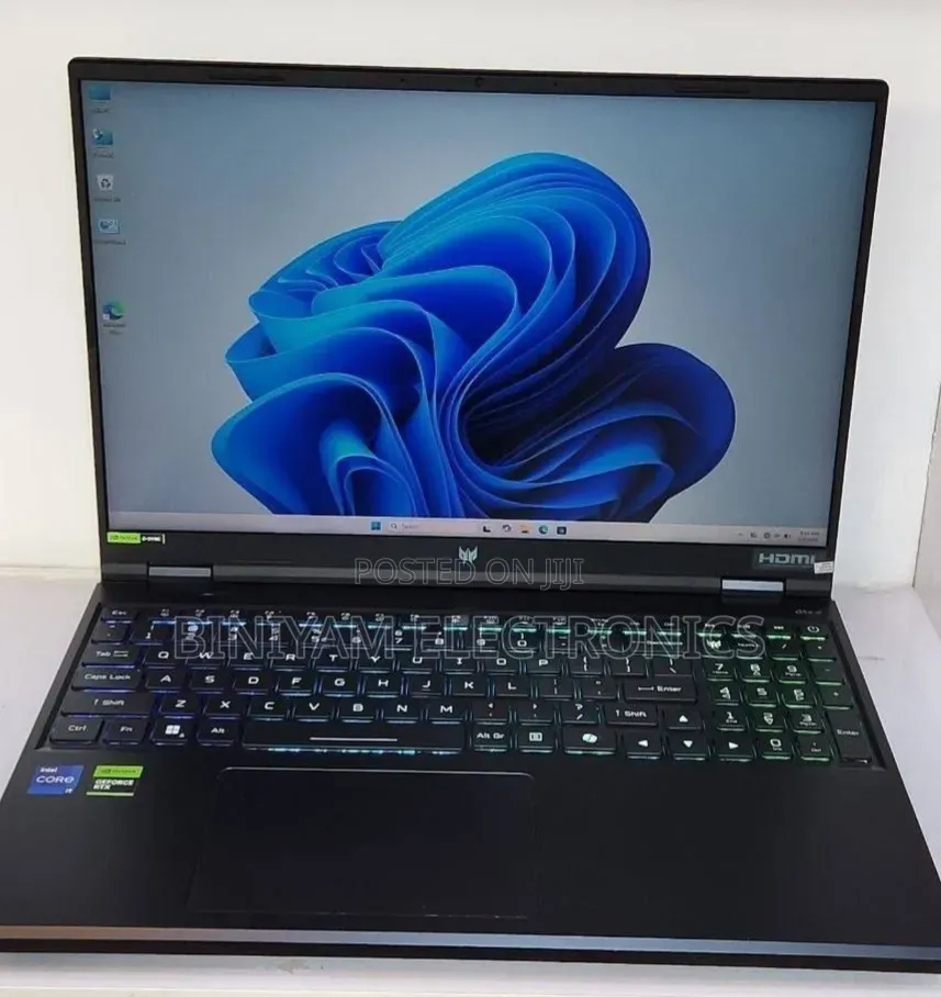 New Laptop Acer Predator Helios Neo 16 16GB Intel Core i9 SSD 1T