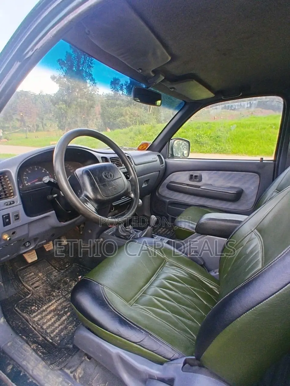 Toyota Hilux 1999 Green