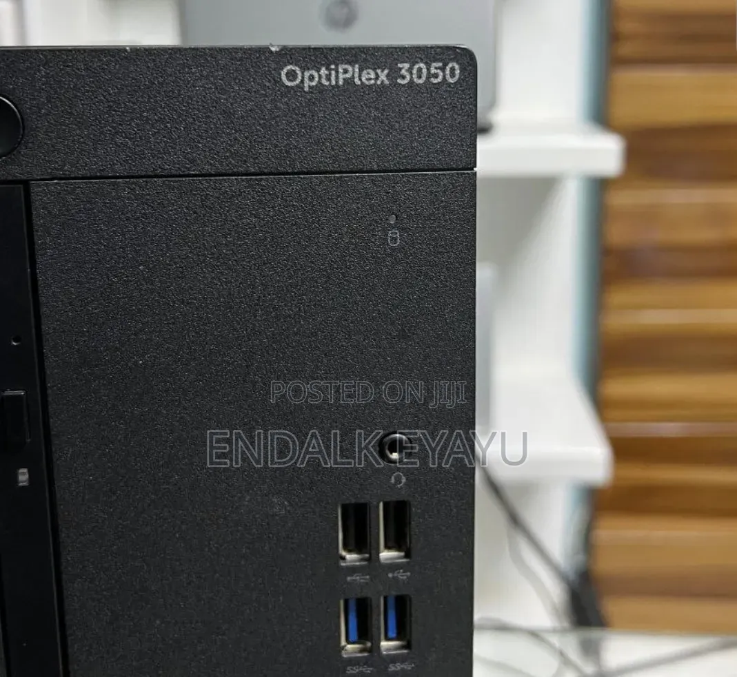 Desktop Computer Dell OptiPlex 3050 8GB Intel Core i5 SSD 512GB