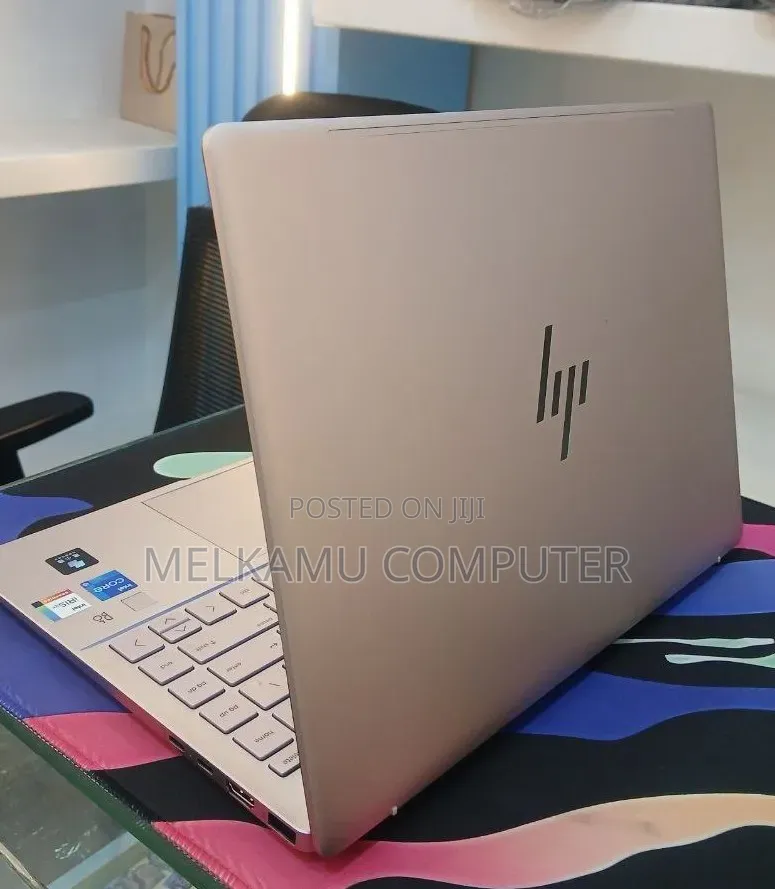 New Laptop HP Pavilion 14 16GB Intel Core i7 SSD 1T