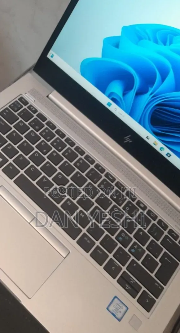 New Laptop HP EliteBook 830 G5 8GB Intel Core i5 SSD 256GB