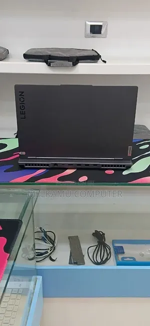 New Lenovo Legion Y7000P IRX9 Gaming Laptop 24GB Intel Core i7 SSD 1T