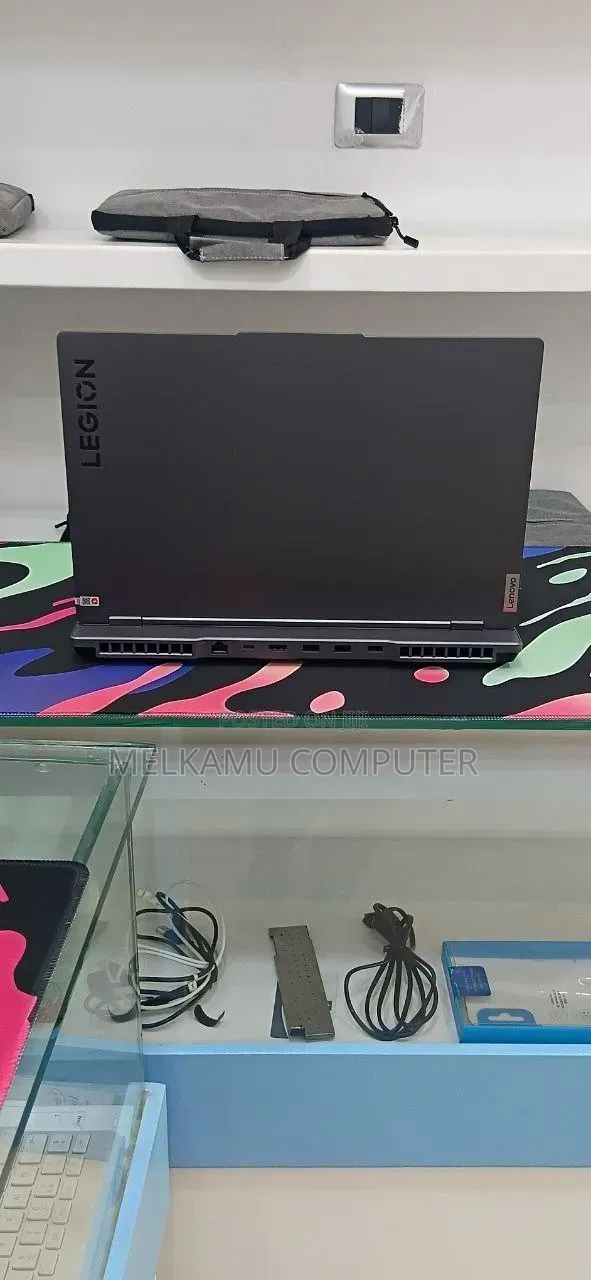 New Lenovo Legion Y7000P IRX9 Gaming Laptop 24GB Intel Core i7 SSD 1T