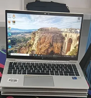 New Laptop HP EliteBook 840 G8 16GB Intel Core i7 SSD 1T