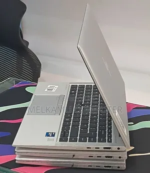 New Laptop HP EliteBook 840 G8 16GB Intel Core i7 SSD 1T