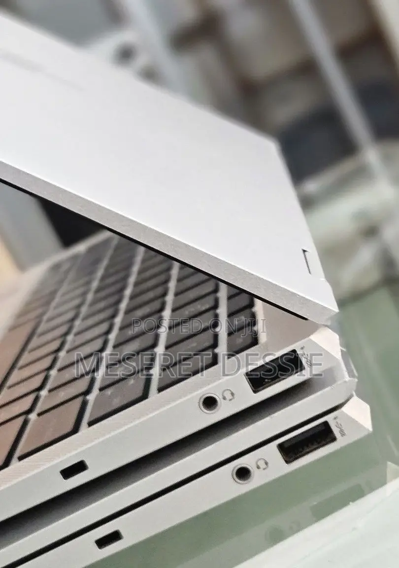 New Laptop HP EliteBook 1040 G8 16GB Intel Core i7 SSD 512GB