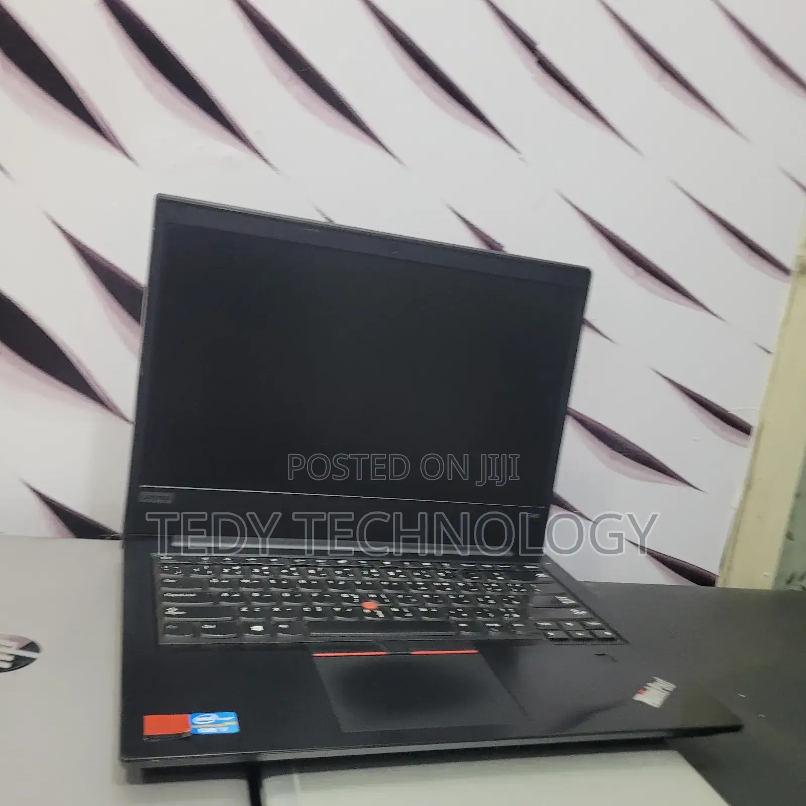 Laptop Lenovo ThinkPad T490s 8GB Intel Core i7 SSD 256GB