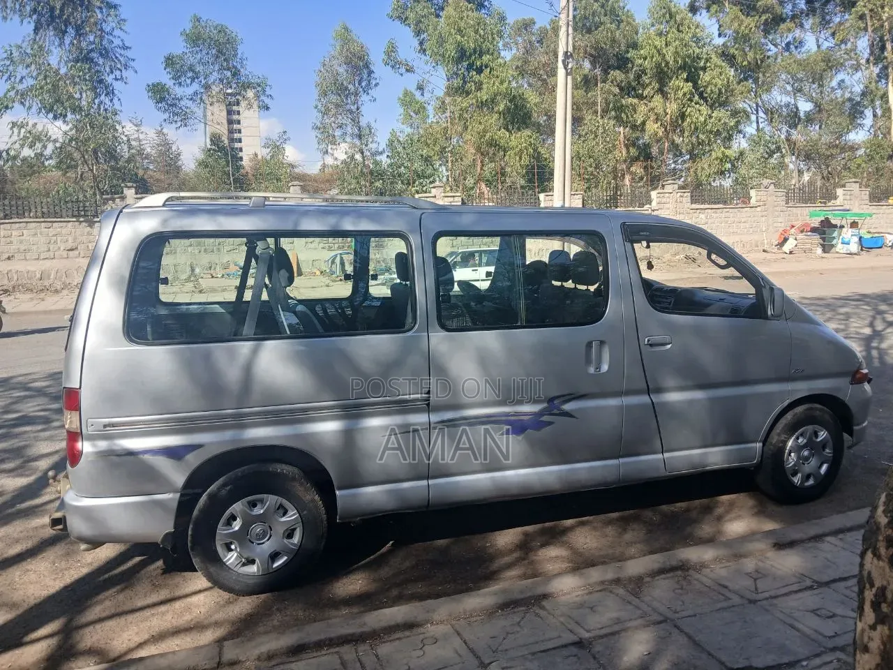 Toyota HiAce 2004 Silver