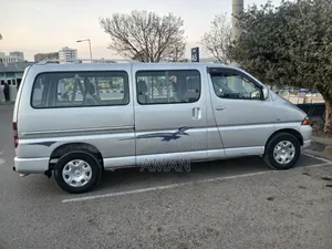 Toyota HiAce 2004 Silver