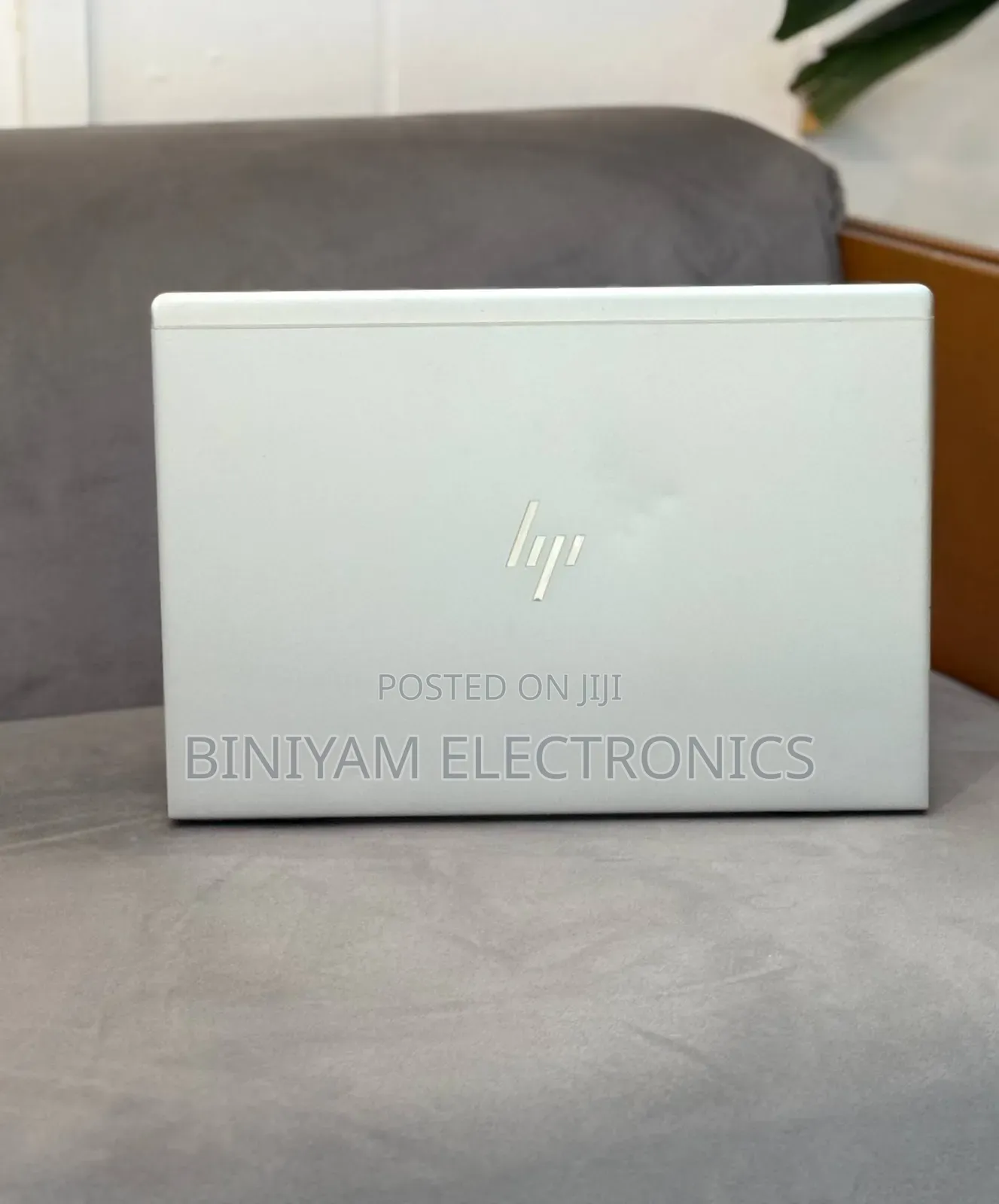 New Laptop HP EliteBook 840 G5 8GB Intel Core i5 SSD 256GB