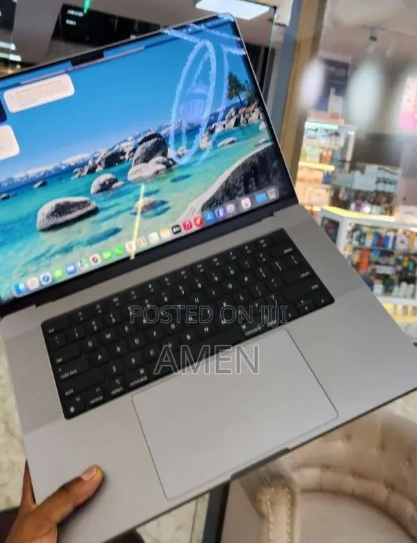 New Laptop Apple MacBook Pro 2021 M1 16GB Apple M1 SSD 512GB