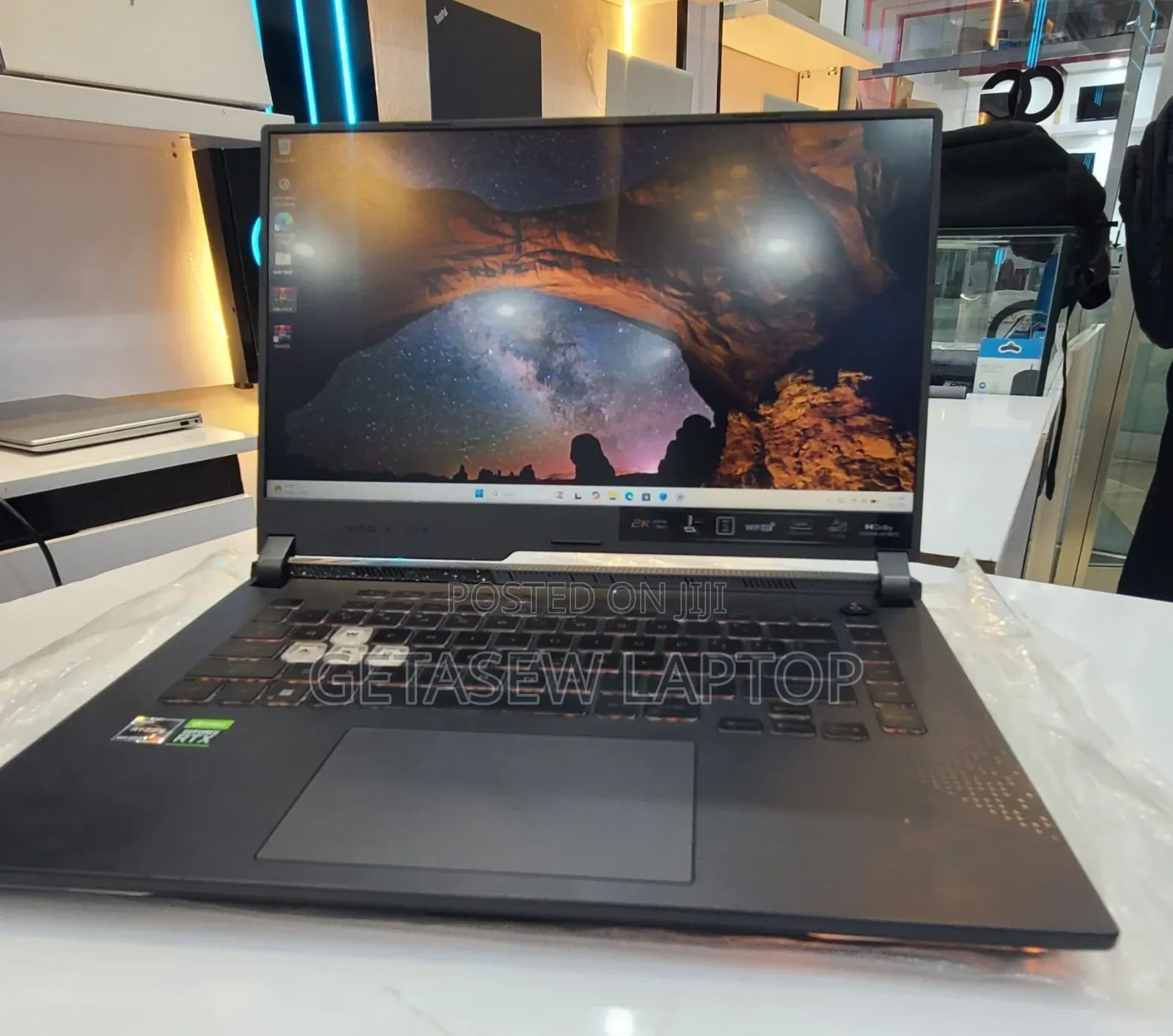 New Laptop Asus ROG Strix G15 16GB AMD Ryzen 7 SSD 512GB