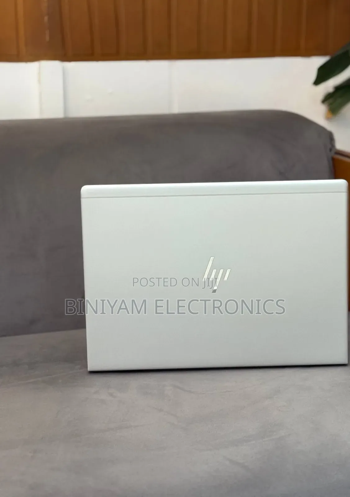 New Laptop HP EliteBook 830 G5 8GB Intel Core i5 SSD 256GB