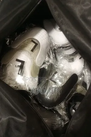 Shoe Protector(ብዛት ፈላጊ ብቻ)